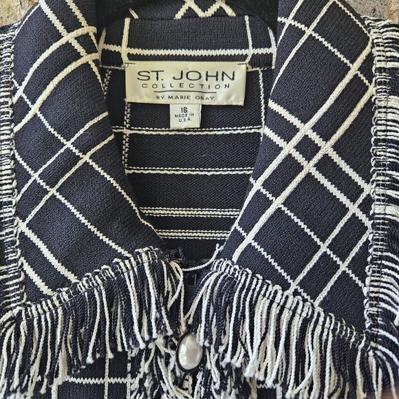 St. John Collection Santana Knit Fringe Black White Jacket Women's Size 16 - Picture 3 of 4